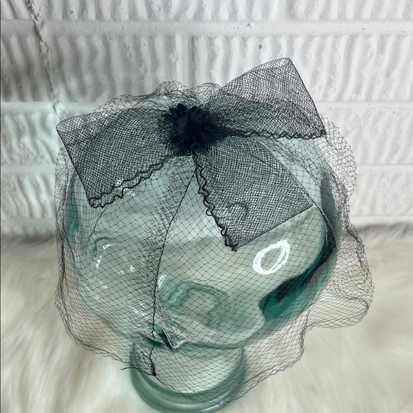 Vintage  Black Veil - Picture 2 of 2